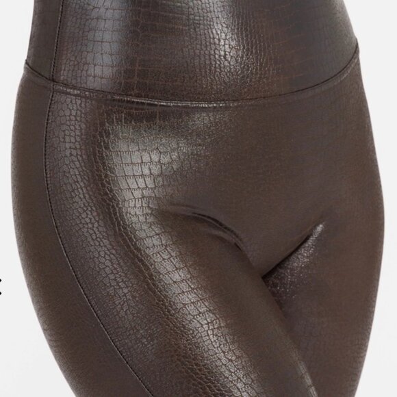 Spanx Vegan Faux Leather Croc Shine High Waisted Leggings Size Medium Stretch - Picture 4 of 16